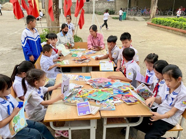 GNI Contributes to Spreading the Joy of Reading to Students