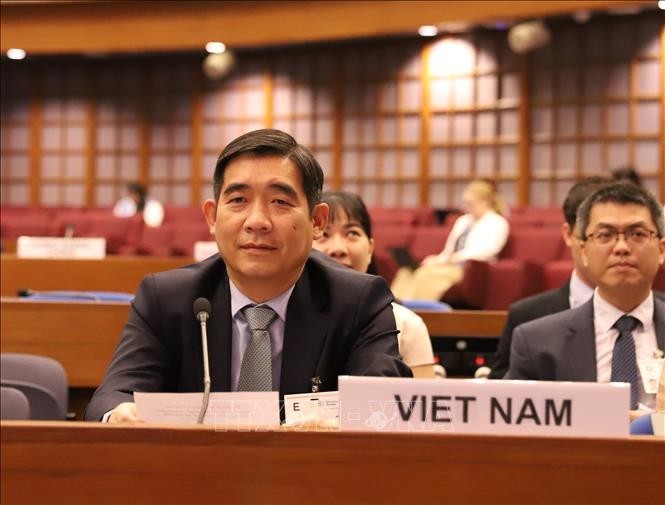 Vietnam Regards Development of Science, Technology, and Digital Transformation as Top Priority