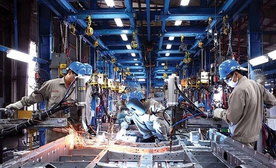 The manufacturing and processing industry continues to be one of the key drivers of Vietnam's economic growth. (Illustration)