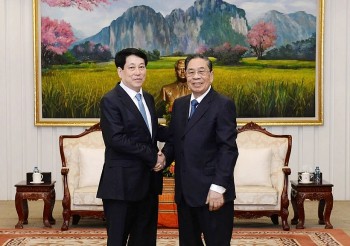 Vietnam News Today (Apr. 26): Vietnam-Laos Relations Vital to Revolutionary Cause in Each Country