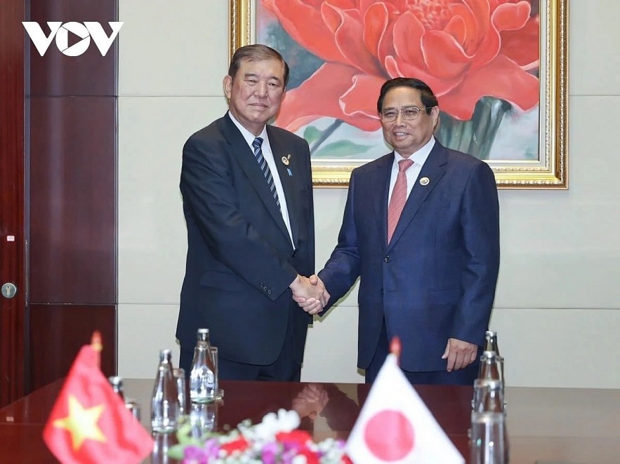 Vietnamese Prime Minister Pham Minh Chinh meets with Japanese Prime Minister Shigeru Ishiba on the sidelines of ASEAN Summits 44 & 45 in Vientiane, Laos, in October 2024.