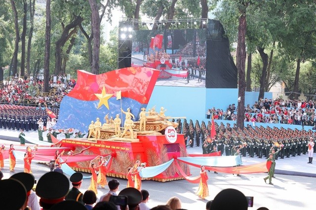 Vietnamese People's Army Forcers in full dress parade rehearsal to celebrate the 50th anniversary of National Reunification