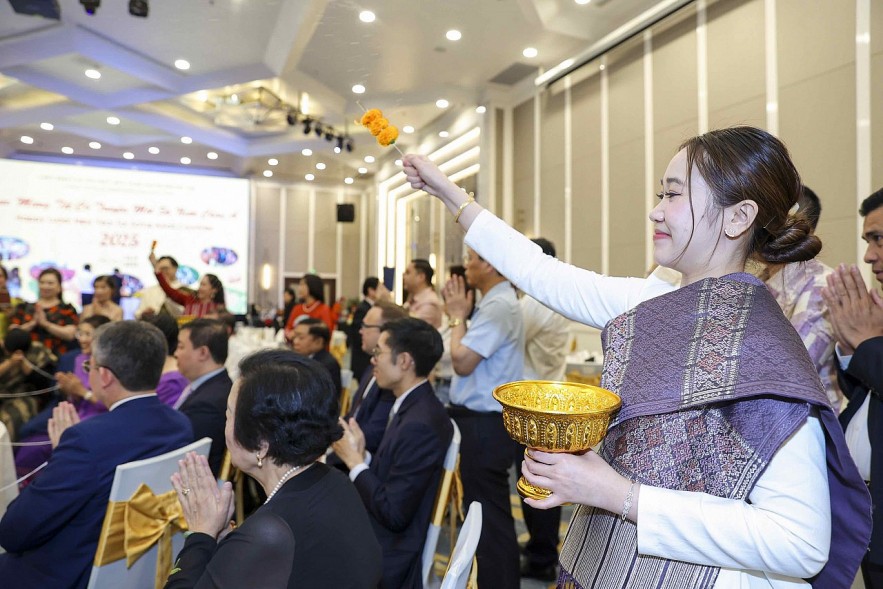 Hanoi Hosts Friendship Exchange Celebrating 2025 Traditional New Year of Asian Countries