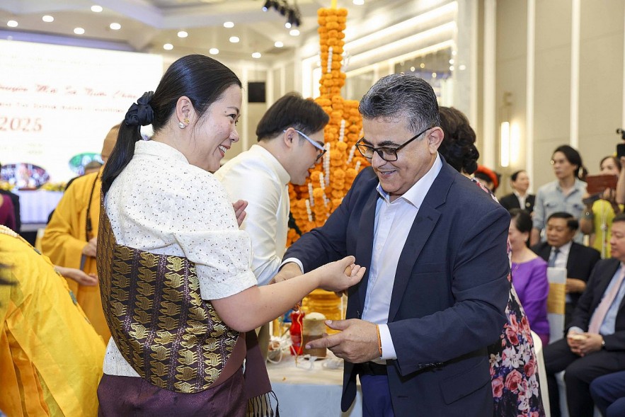 Hanoi Hosts Friendship Exchange Celebrating 2025 Traditional New Year of Asian Countries