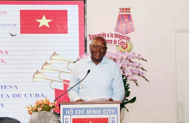 Vietnam News Today (Apr. 29): People-to-people Exchange Deepens Vietnam-Cuba Special Friendship