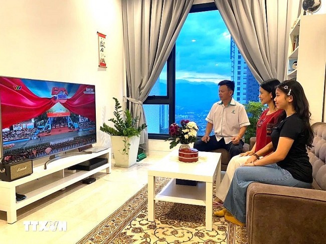 Global Vietnamese Community Celebrates 50 Years of Reunification with Pride