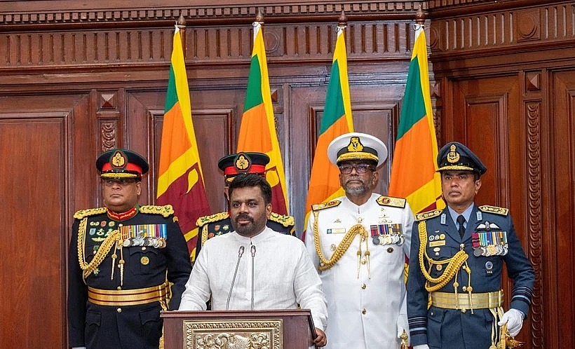 President of Sri Lanka Anura Kumara Dissanayake takes the oath of office in Colombo, September 23, 2024. (Photo: AA/VNA)
