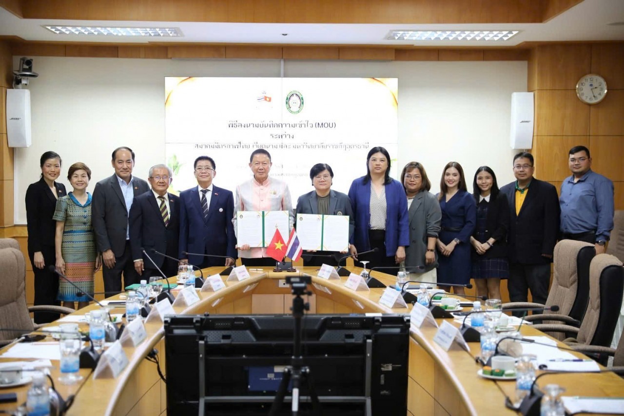 Center for Vietnamese Studies, Thailand-Vietnam Friendship Association Collaborate on Language Training