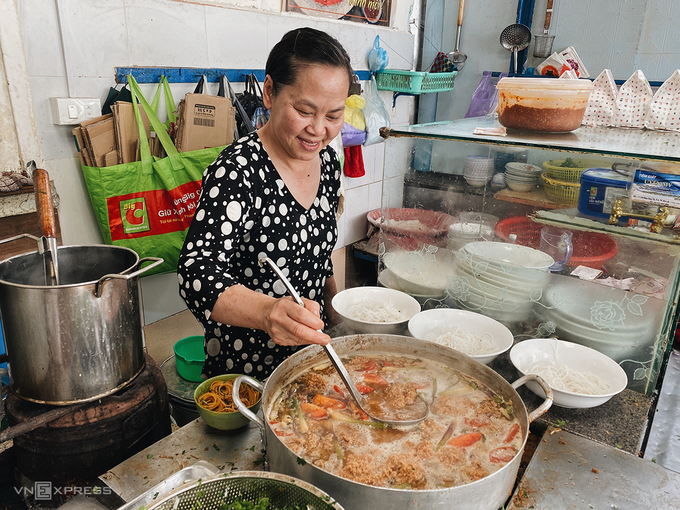 30 year old crab paste vermicelli soup beanery in da lat