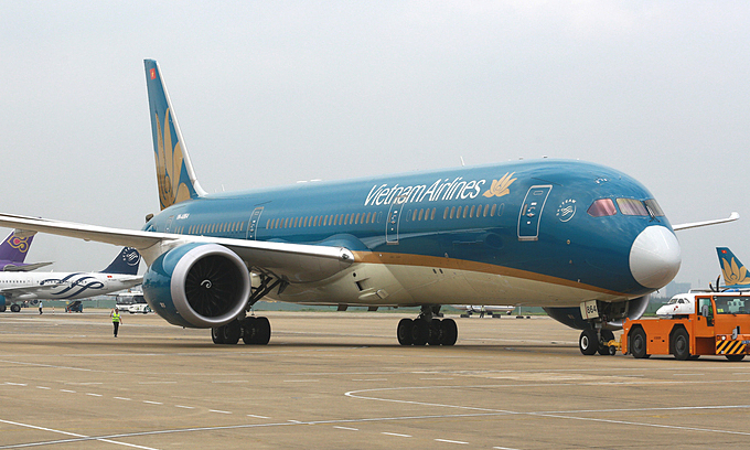 Vietnam restrains inbound flights until Tet holiday