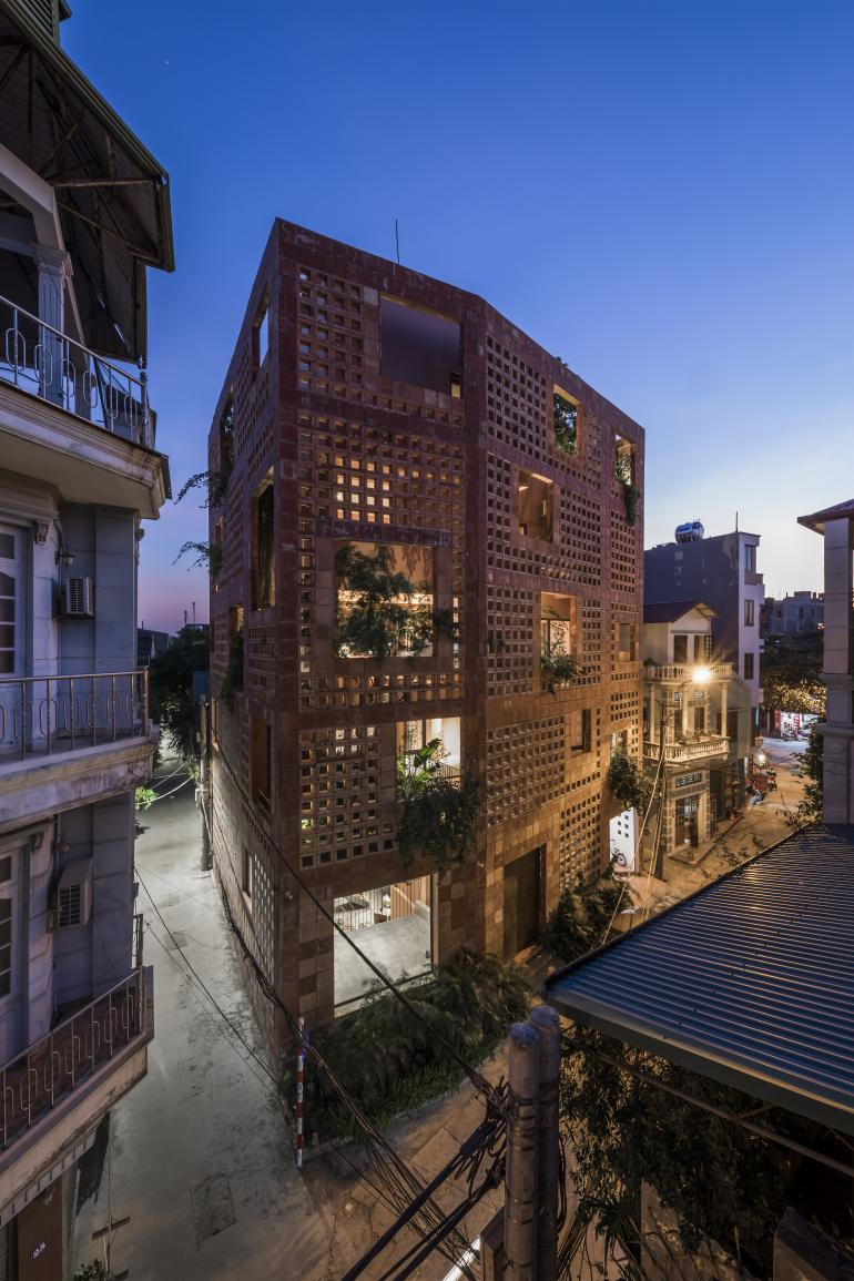 Vietnamese house wins international architecture prize