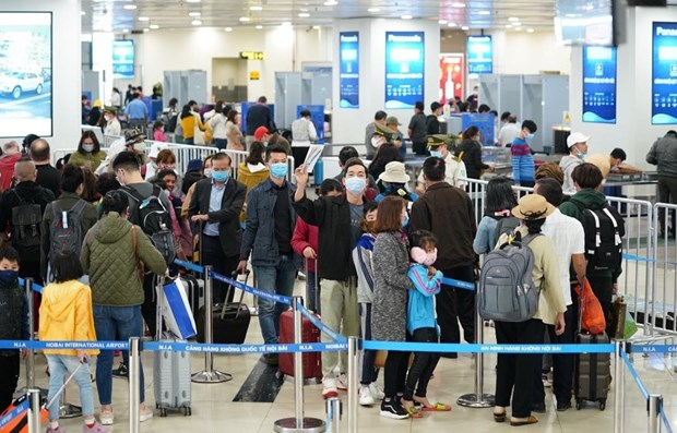 hanois noi bai international airport proposes to test covid 19 for 3200 staff