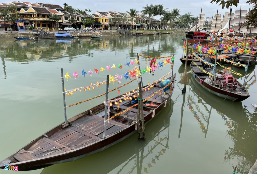 Hoi An ancient town desolated ahead of Tet due to Covid-19