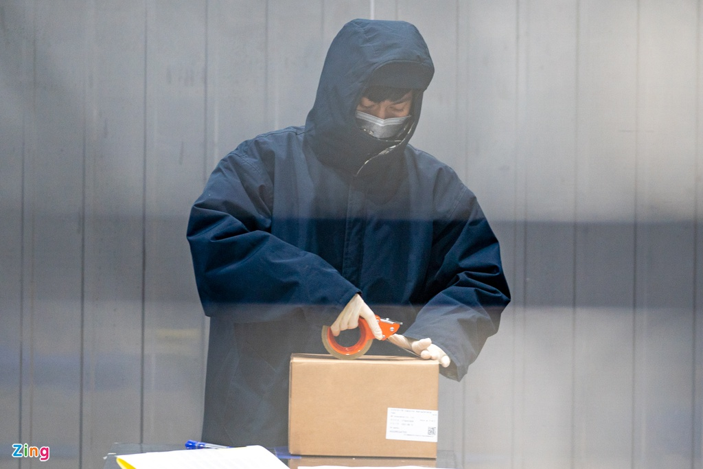 A close look at AstraZeneca Covid-19 vaccine at cold storages in HCMC