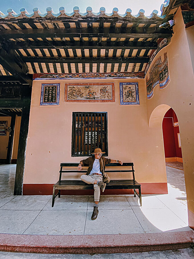 Quynh Phu Assembly Hall, China-like check-in spot near Nha Trang coastal city