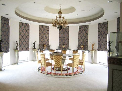 Admiring four gold-plated palaces of Vietnamese tycoons