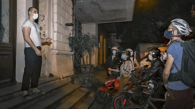 British expat gives a hand to the homeless in Hanoi British expat gives a hand to the homeless in Hanoi