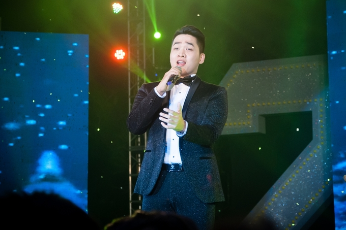 Vietnamese young man with extraordinary achievements in international opera stages