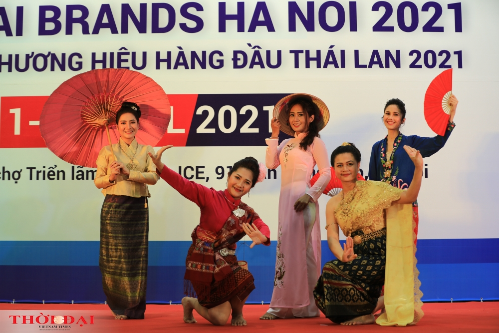 Vietnam-Thailand Friendship Village contributes to fostering bilateral trade relations Vietnam-Thailand Friendship Village contributes to fostering bilateral trade relations
