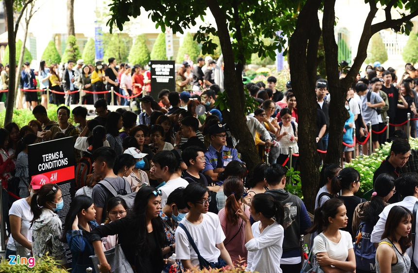 How H&M does business in Vietnamese market?
