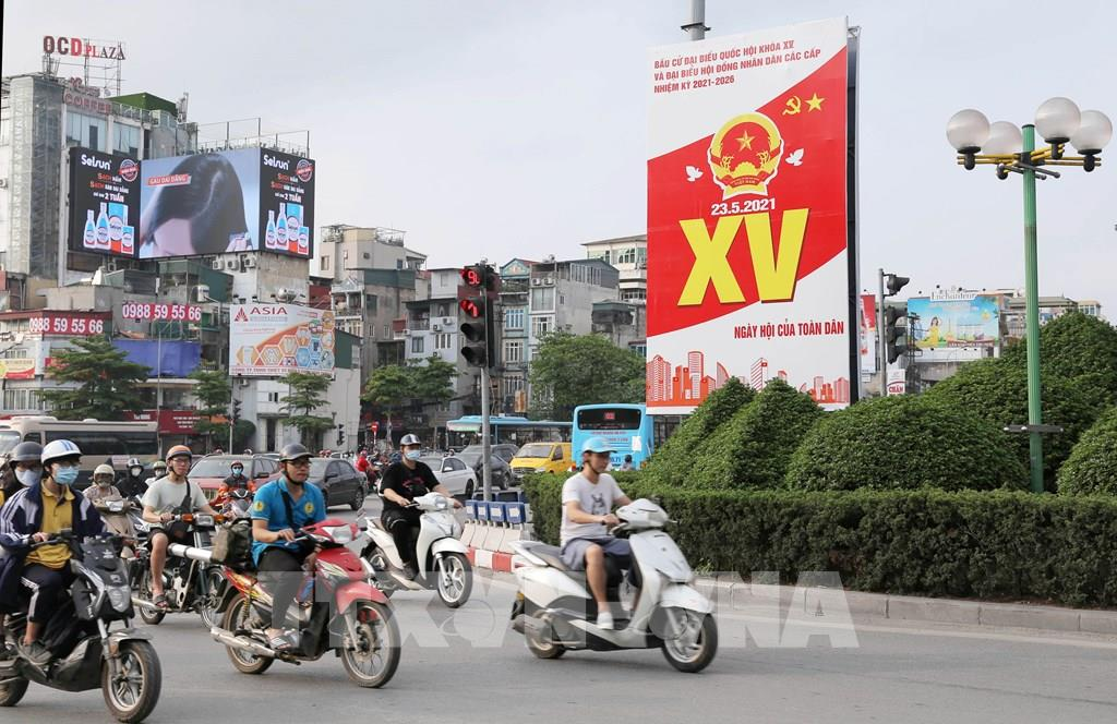 In Photos: Hanoi’s streets brilliantly adorned ahead of election day