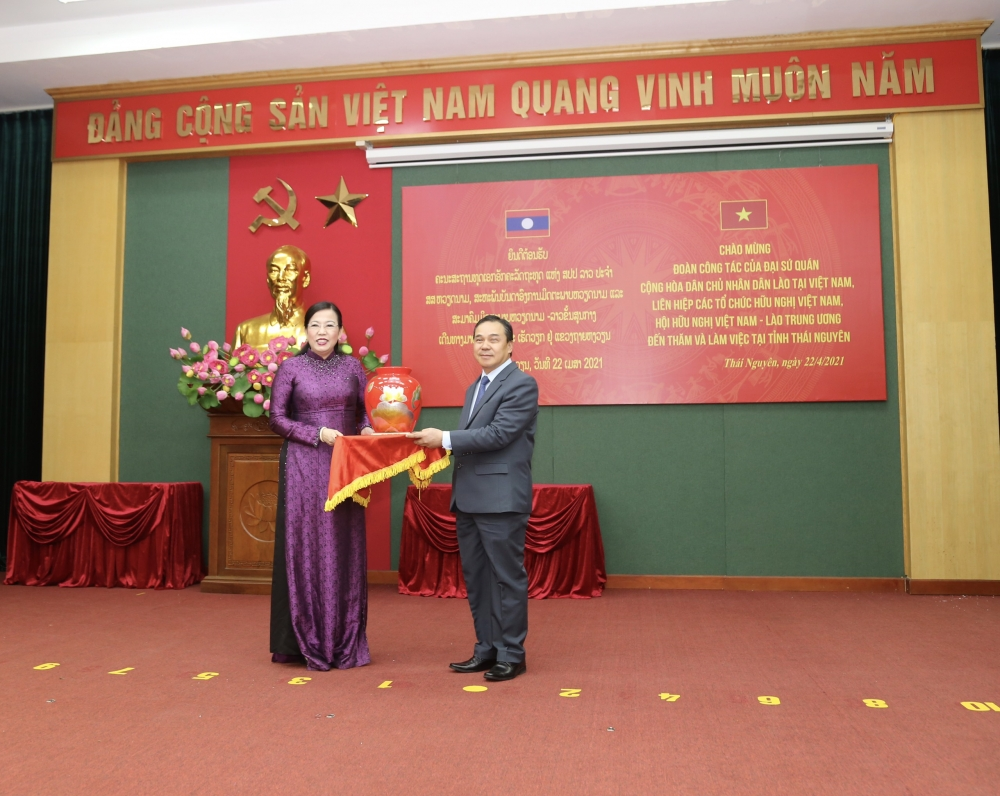Vietnam’s Northern province and Laos seek cooperation in various fields
