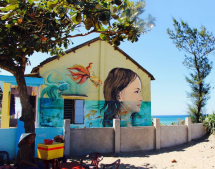 Painting project launched in central Vietnam fishing village