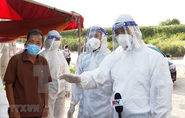 Pandemic-hit province calls for medical personnel, students to join Covid battle