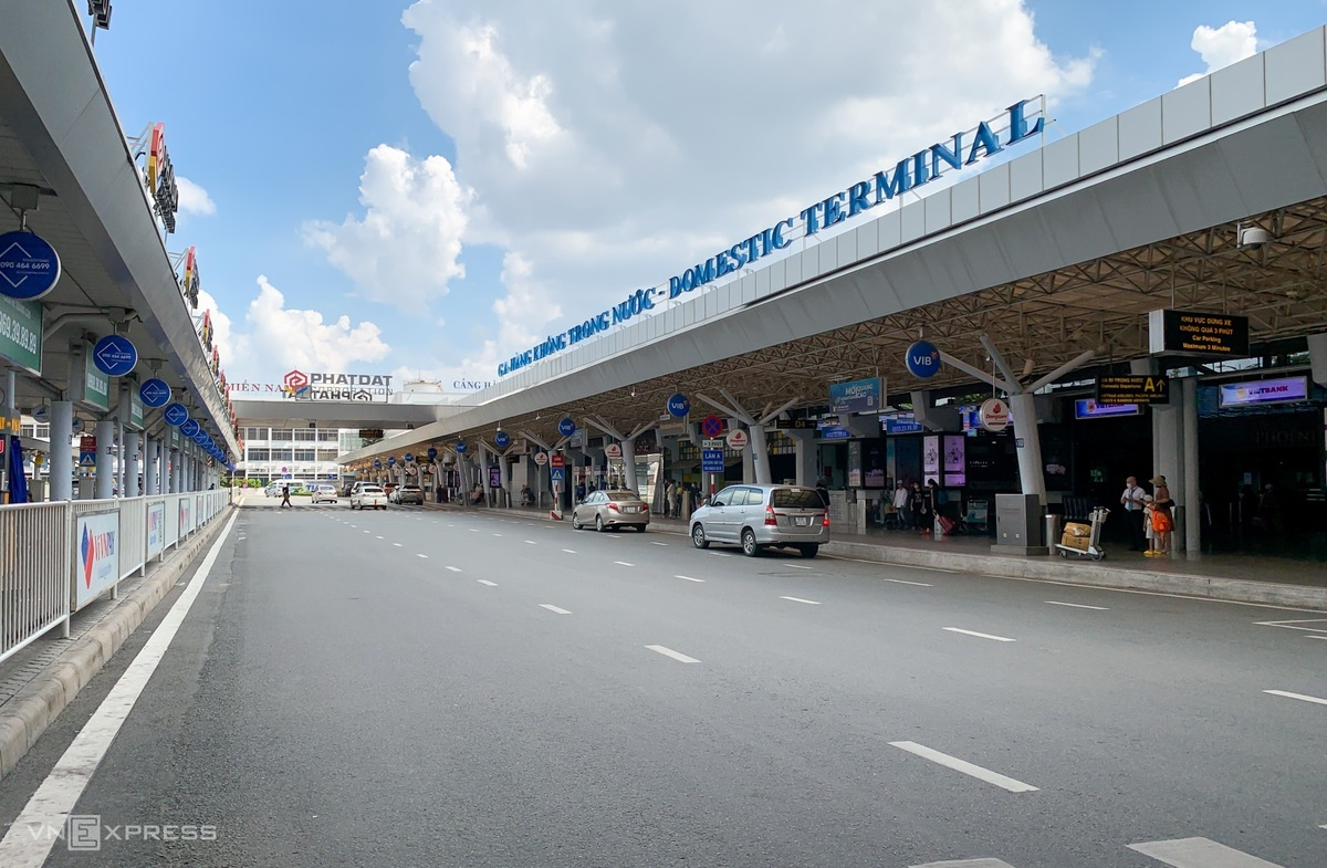 In Photos: Ho Chi Minh City deserted as new Covid-19 outbreaks detected