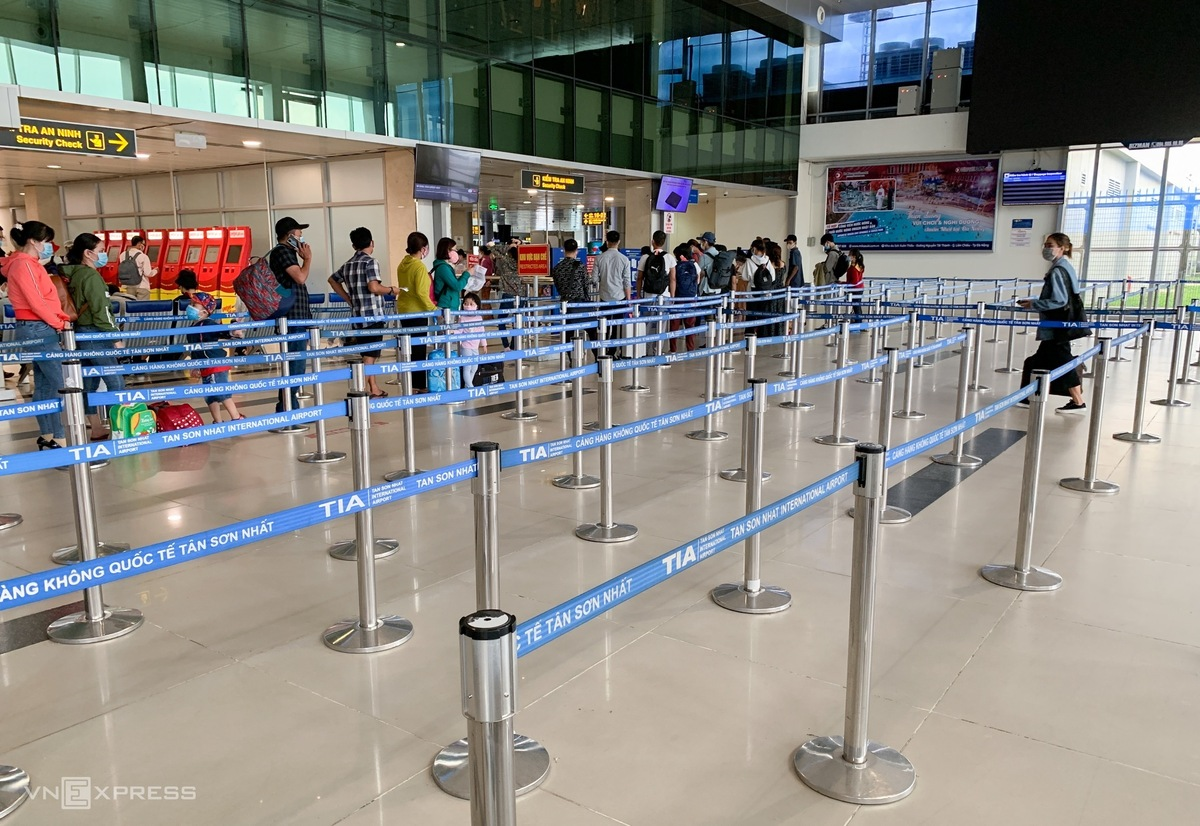In Photos: Ho Chi Minh City deserted as new Covid-19 outbreaks detected
