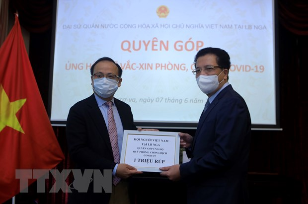 Overseas Vietnamese supports homeland’s Covid-19 vaccine fund