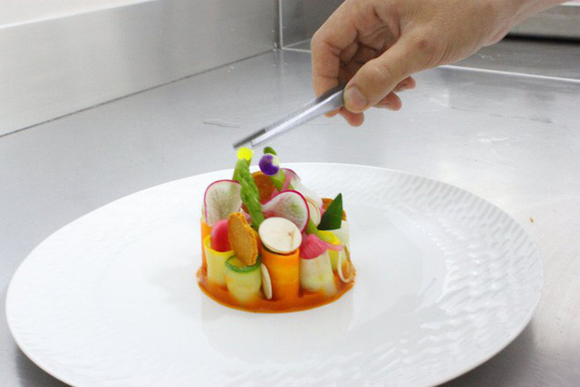 Vietnamese cuisine impresses Michelin Guide