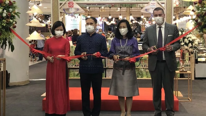 Fair promotes Vietnamese products to Thai people