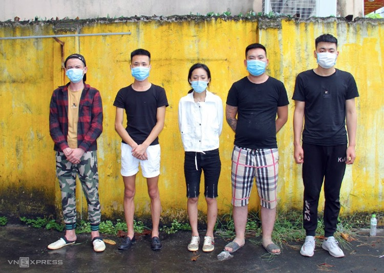 8 chinese people illegally enter ho chi minh arrested