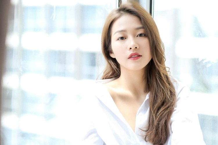 Vietnamese actress nominated among the world’s top 100 most beautiful faces 2020