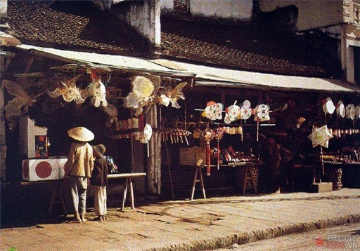 Invaluable color photos of Vietnamese life 100 years ago
