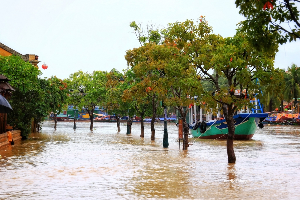 Hoi An Ancient Town inundated by severe flooding