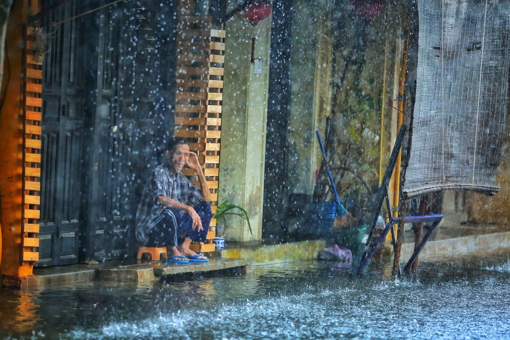 Hoi An Ancient Town inundated by severe flooding