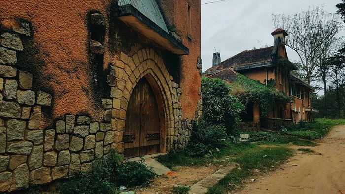 Mysterious hues of abandoned architectures in Vietnam
