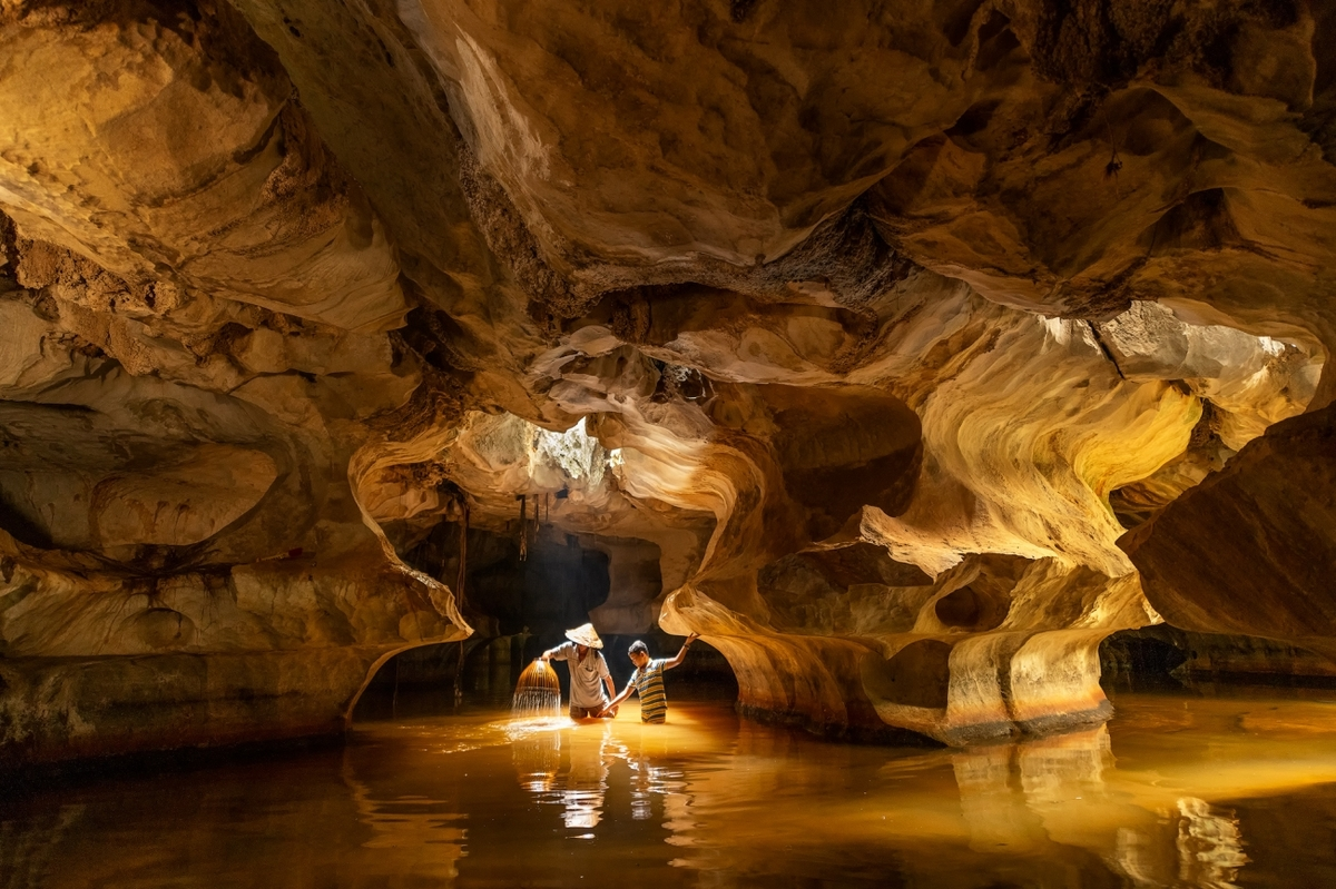 Photos taken by Vietnamese photographers win prizes at Siena photo contest