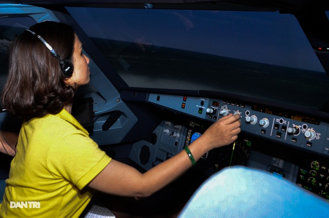 Experiencing of being a pilot in Ho Chi Minh City