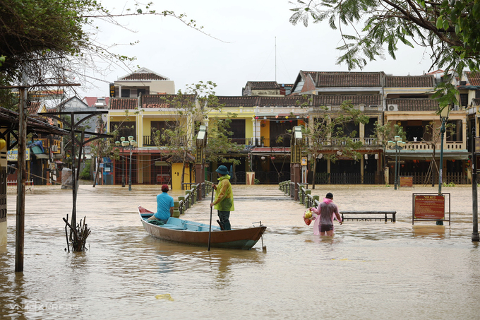 Hoi An Ancient Town flooded again after storm Etau