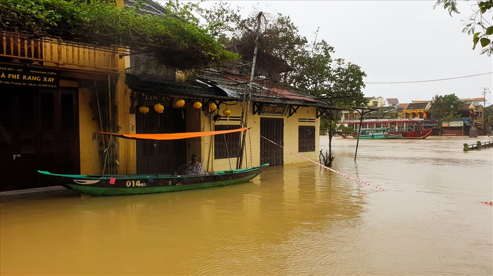 Hoi An Ancient Town flooded again after storm Etau