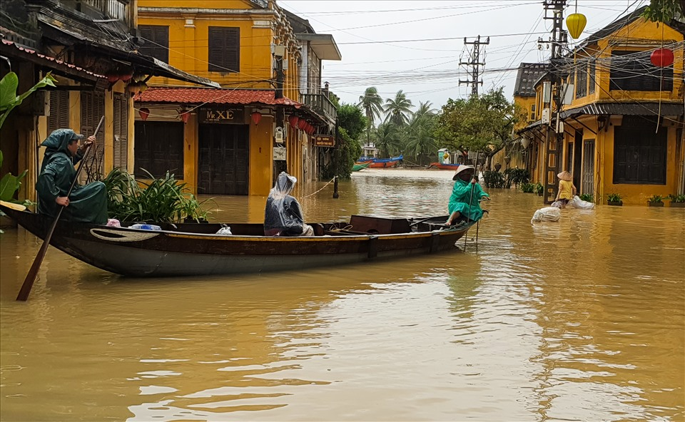 Hoi An Ancient Town flooded again after storm Etau