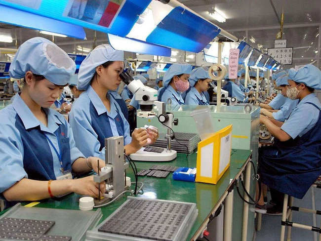 russian expert vietnam is a promising destination for foreign investors