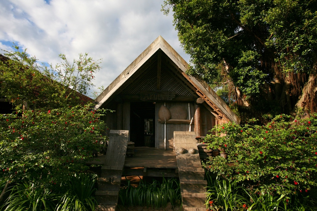 Coffee shop in the Central Highlands traditional longhouses