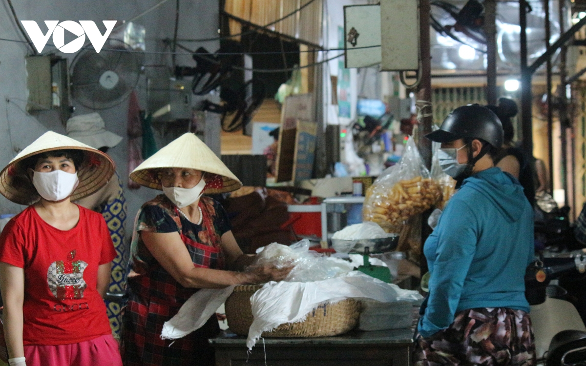 Unforgettable photos of one year-long fight against Covid-19 in Vietnam