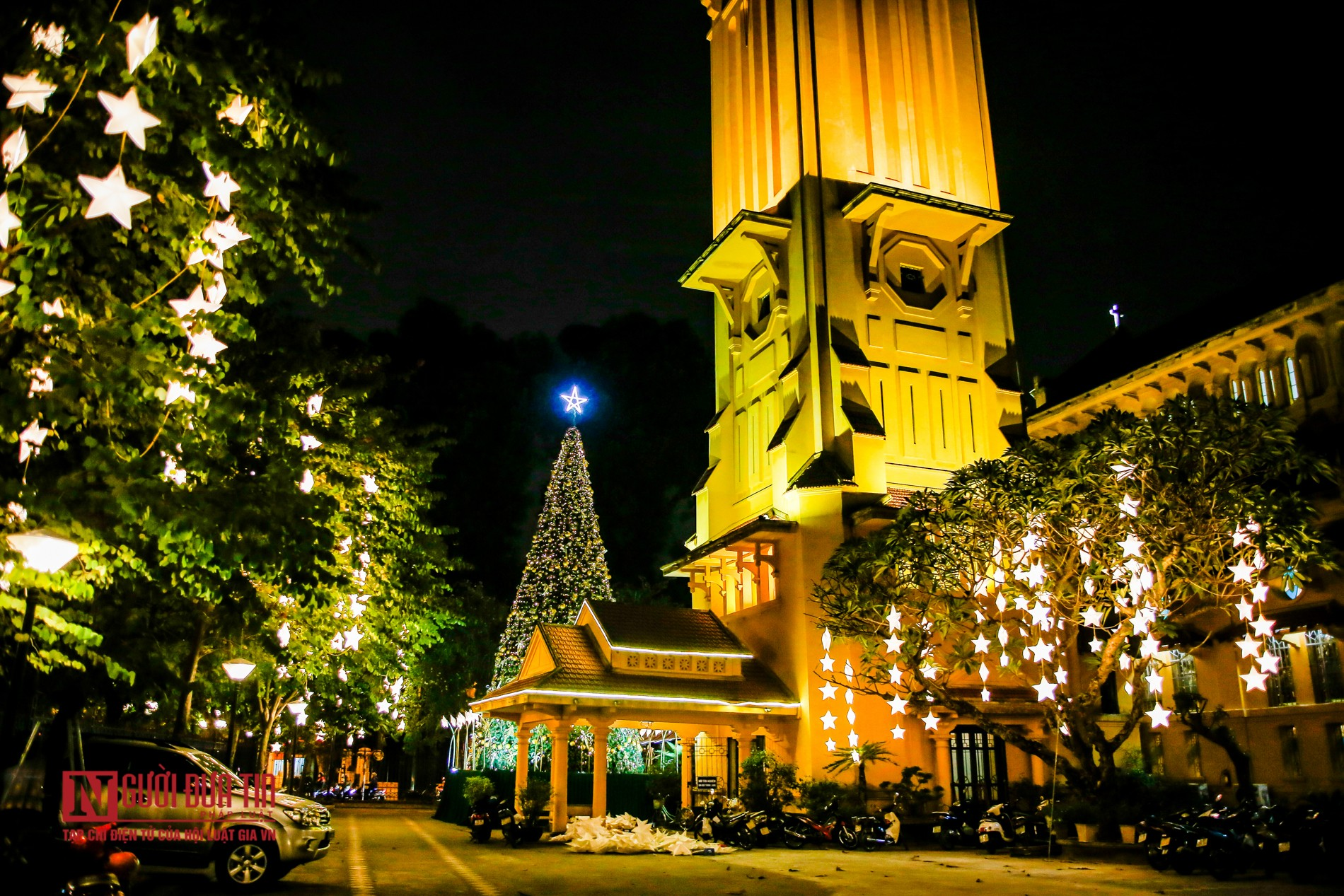 In photos: Churches in Hanoi splendidly decorated for Christmas