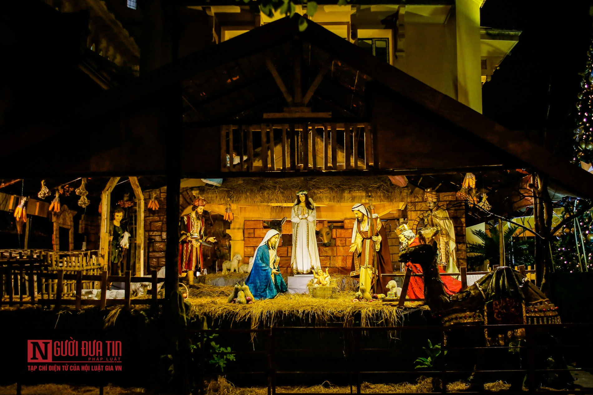 In photos: Churches in Hanoi splendidly decorated for Christmas