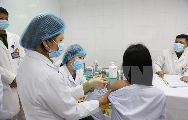 three volunteers injected 50mcg dose of made in vietnam covid 19 vaccine